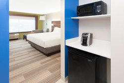 - Holiday Inn Express & Suites Sterling Heights