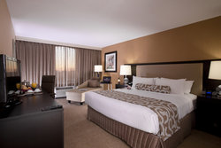  - Crowne Plaza Hotel Greenville - I-385, Exit 37