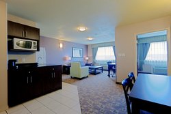  - Holiday Inn Express & Suites Dawson Creek