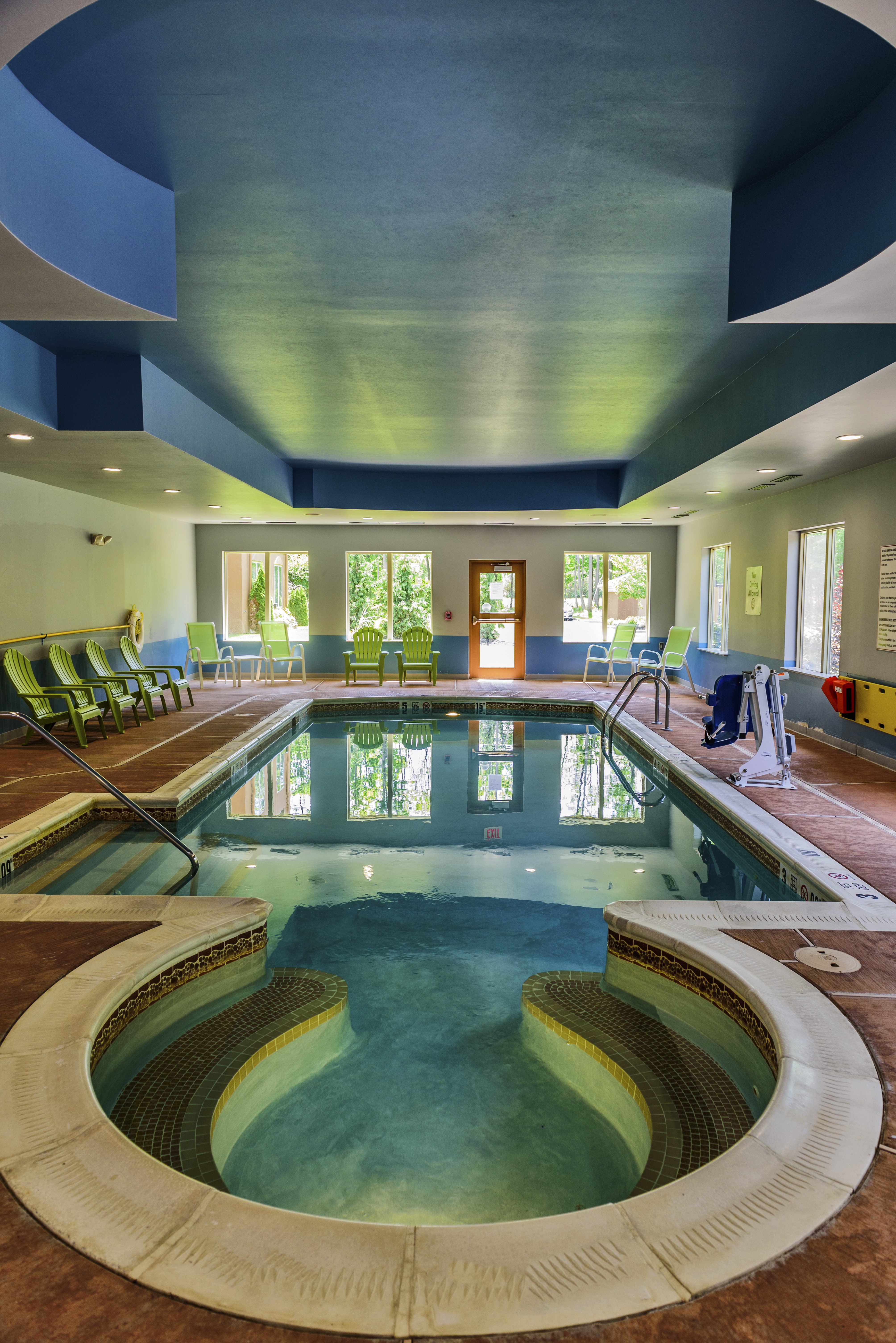 ENJOY A SWIM IN THE POOL OR RELAX IN THE WADING AREA