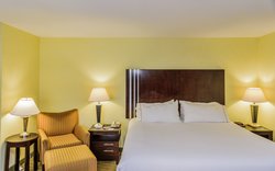  - Holiday Inn Express & Suites Hamburg