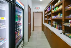  - Holiday Inn Express & Suites Denton - I-35, Exit 469