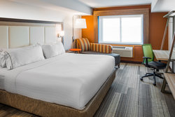  - Holiday Inn Express & Suites Bayer's Lake Halifax