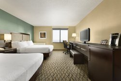  - Holiday Inn & Suites Waterfront Duluth - I-35, Exit 256B