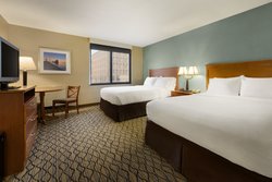  - Holiday Inn & Suites Waterfront Duluth - I-35, Exit 256B