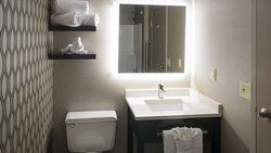  - Holiday Inn RiverCentre Downtown St Paul - I-94, Exit 241A