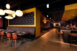  - InterContinental Hotel Riverfront St Paul - I-94, Exit 242D