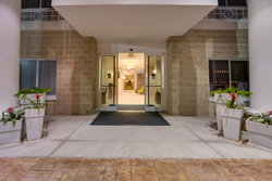  - Holiday Inn Express & Suites Tampa - I-75, Exit 270