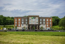 - Holiday Inn Express & Suites Jamestown - I-86, Exit 12