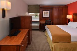  - Holiday Inn Express Crestwood