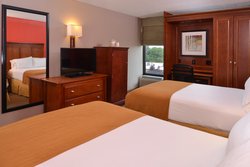  - Holiday Inn Express Crestwood