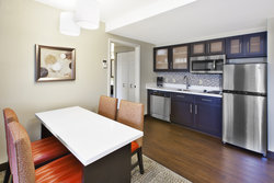 - Staybridge Suites Mayfield Heights - I-271, Exit 32
