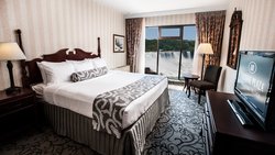  - Crowne Plaza Hotel Niagara Falls