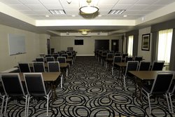  - Holiday Inn Express & Suites Marion - I-57, Exit 54
