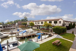  - Arlington Inn Port Clinton