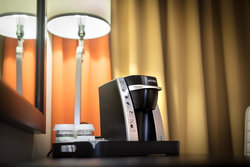  - Holiday Inn Downtown Rochester - I-490, Exit 13