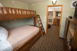  - Holiday Inn Express & Suites Grand Canyon Village