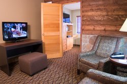  - Holiday Inn Express & Suites Grand Canyon Village