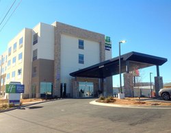  - Holiday Inn Express & Suites Tahlequah