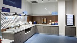  - Holiday Inn Express & Suites Seaworld Orlando