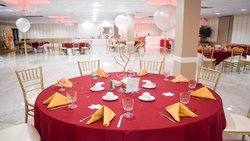  - Holiday Inn Hazlet