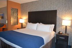  - Holiday Inn Express & Suites West Knoxville - I-40 & I-75, Exit 383