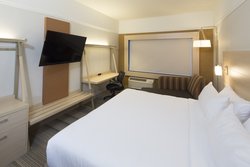  - Holiday Inn Express & Suites Portage - I-94, Exit 19