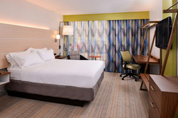  - Holiday Inn Express & Suites Springfield - I-55 & I-72, Exit 94
