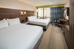 - Holiday Inn Express & Suites Springfield - I-55 & I-72, Exit 94