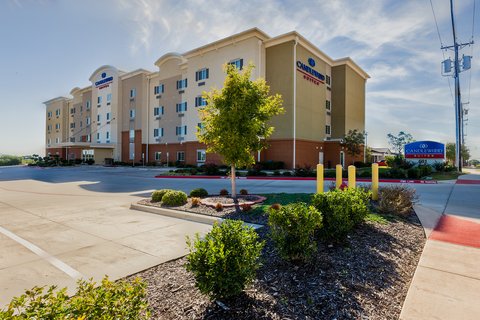 Welcome to the Candlewood Suites Decatur Medical Center