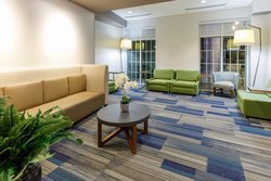 - Holiday Inn Express & Suites Sturbridge - I-84, Exit 6