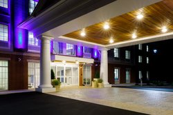  - Holiday Inn Express & Suites Sturbridge - I-84, Exit 6