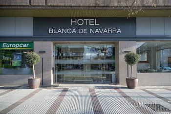 Blanca De Navarra Hotel