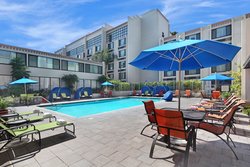  - Holiday Inn Anaheim - I-5, Exit 110