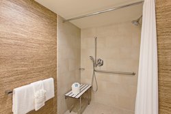  - Holiday Inn Express North Colton - I-215, Exit 37