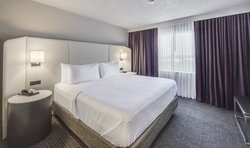  - Crowne Plaza Suites Arlington - I-30, Exits 29 & 30