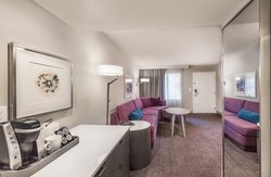  - Crowne Plaza Suites Arlington - I-30, Exits 29 & 30