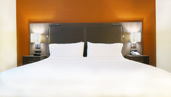  - Holiday Inn Express & Suites Elk Grove