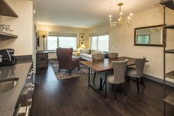  - Hotel Indigo East Liberty Pittsburgh