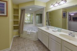  - Holiday Inn Club Vacations Villages Resort Flint