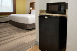  - Holiday Inn Express Airport Nashville - I-40, Exit 216