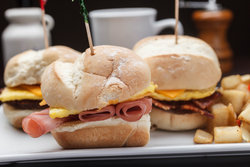  - Holiday Inn Westbank Espressway Gretna