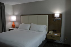 - Holiday Inn Express & Suites Kent - I-76, Exit 33