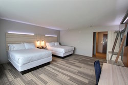  - Holiday Inn Express & Suites Fond du Lac