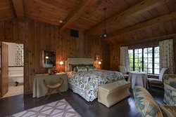  - Point Hotel Saranac Lake