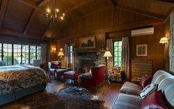  - Point Hotel Saranac Lake