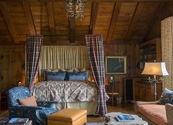  - Point Hotel Saranac Lake