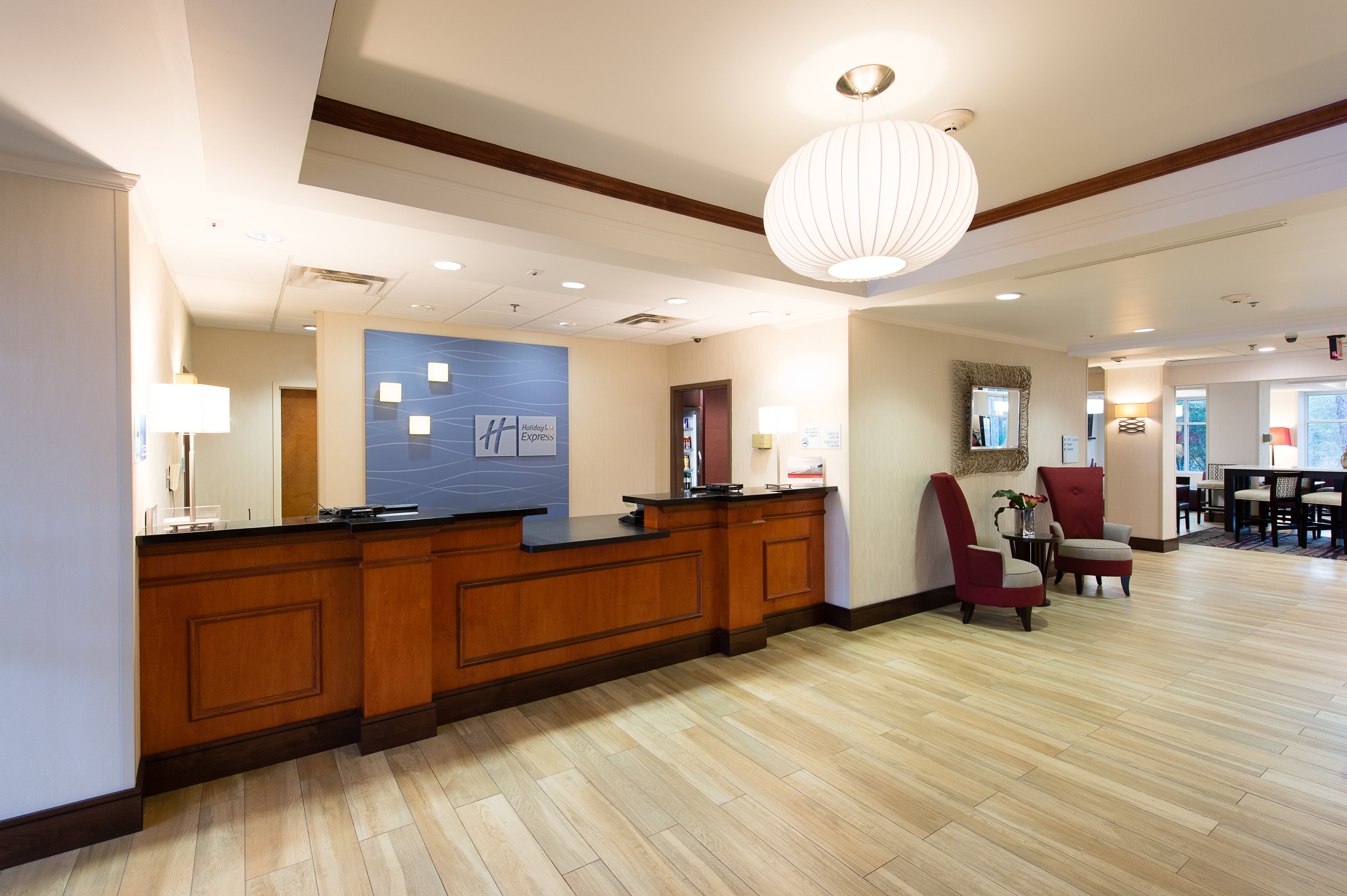 Relax at the Holiday Inn Express & Suites Walterboro SC