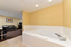  - Holiday Inn Express & Suites Charlotte