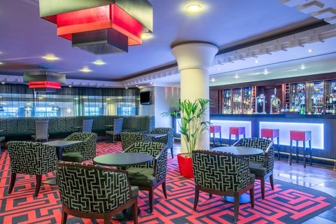 Bar and Lounge